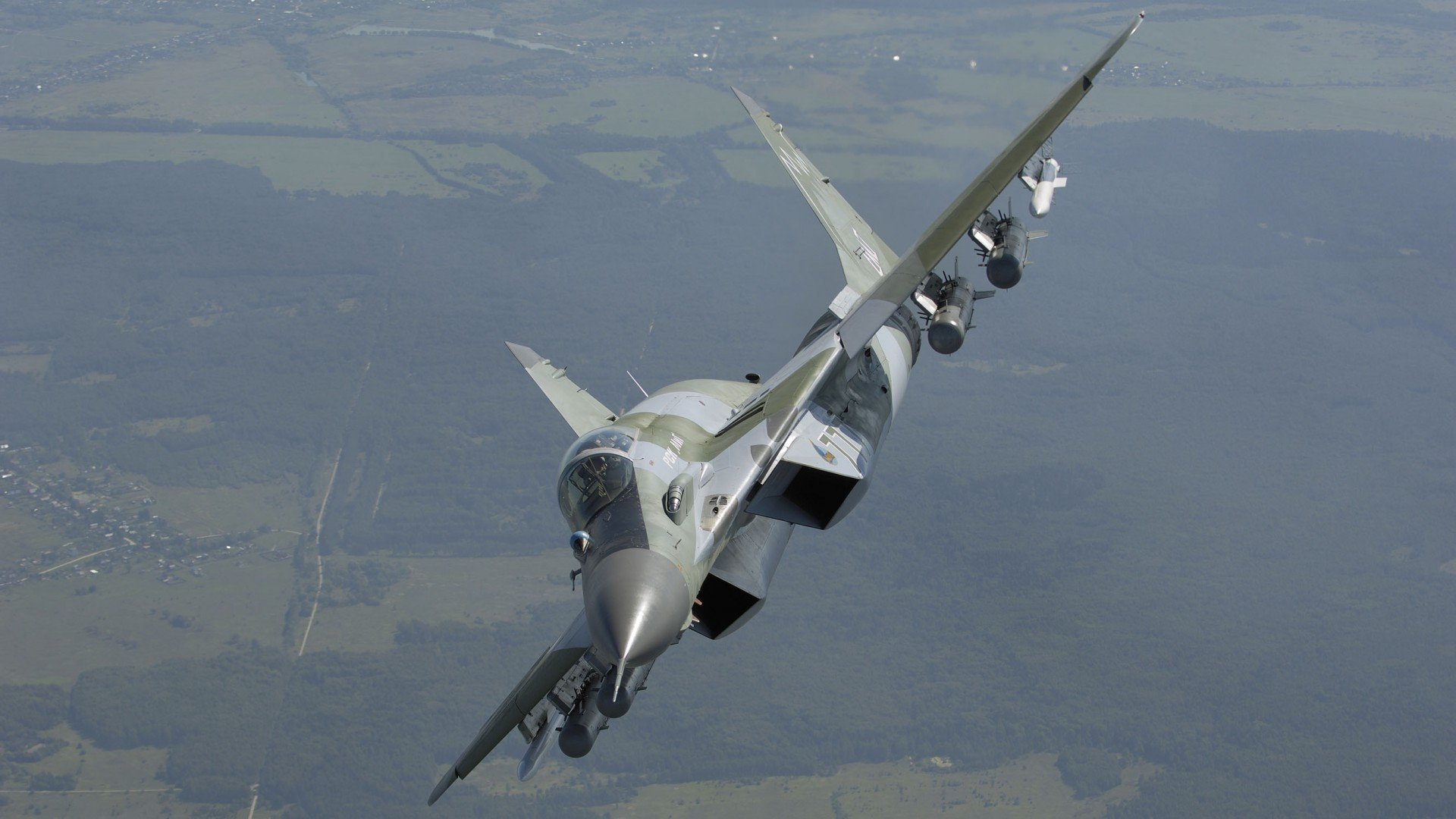 多特蒙德主场2-0战胜门兴格拉德巴赫,继续领跑德甲,多特蒙德客场