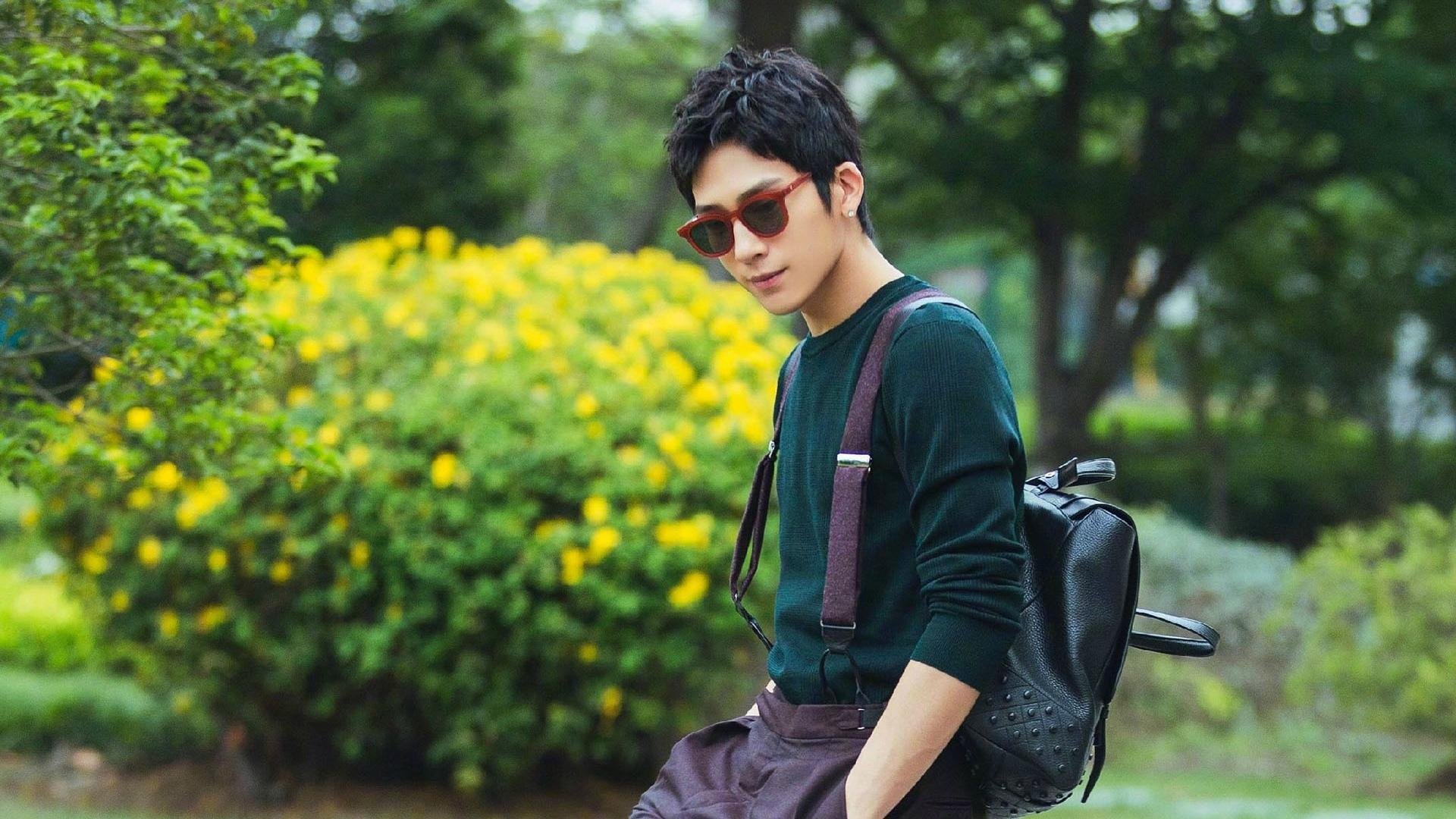 美因茨球队在场上表现出色,以出色表现赢得比赛,美因茨俱乐部官网