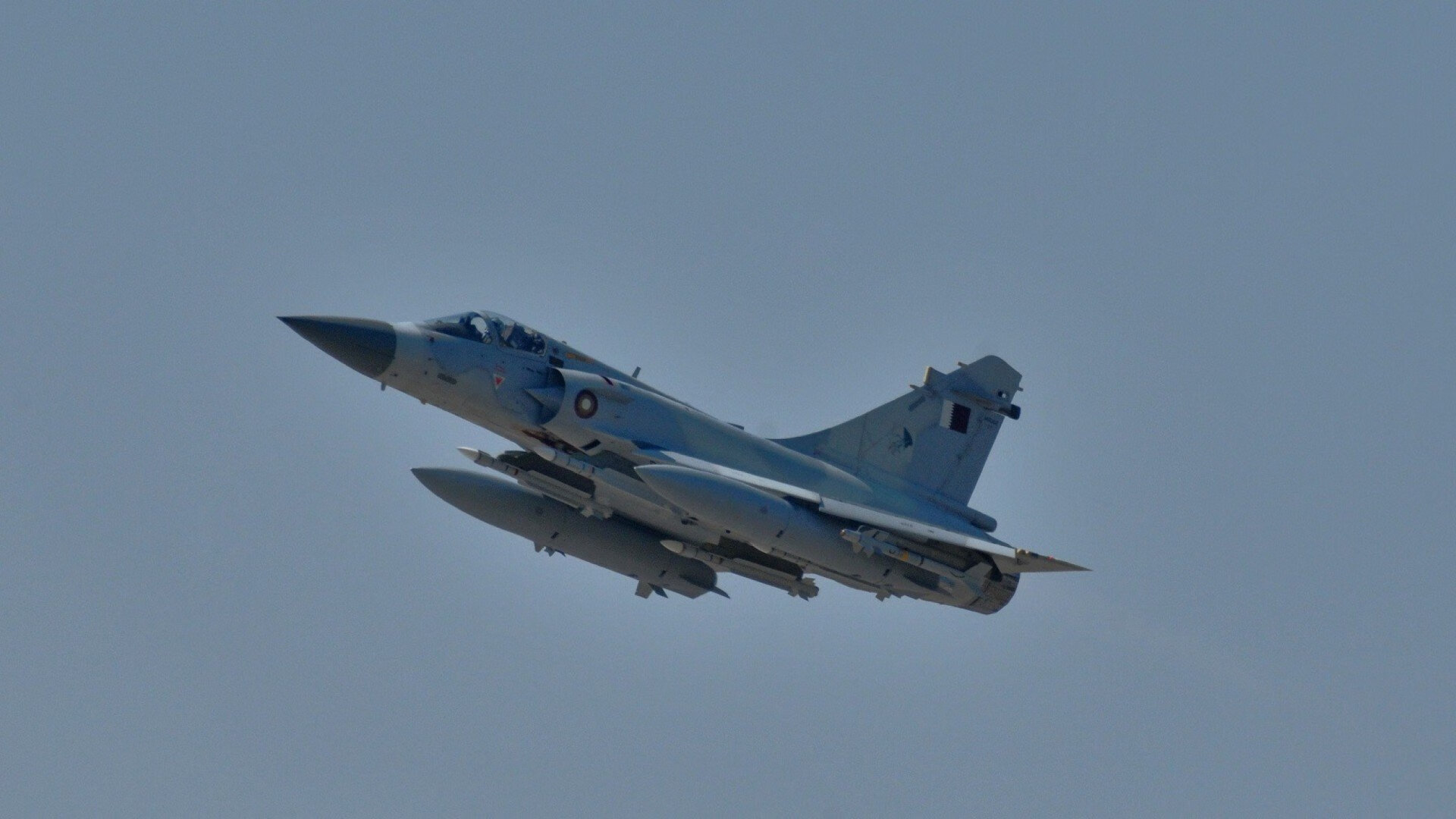 爱游戏中国官方登录入口网站-西布朗防守反击犀利，铝土矿工欲保级，西布朗首发