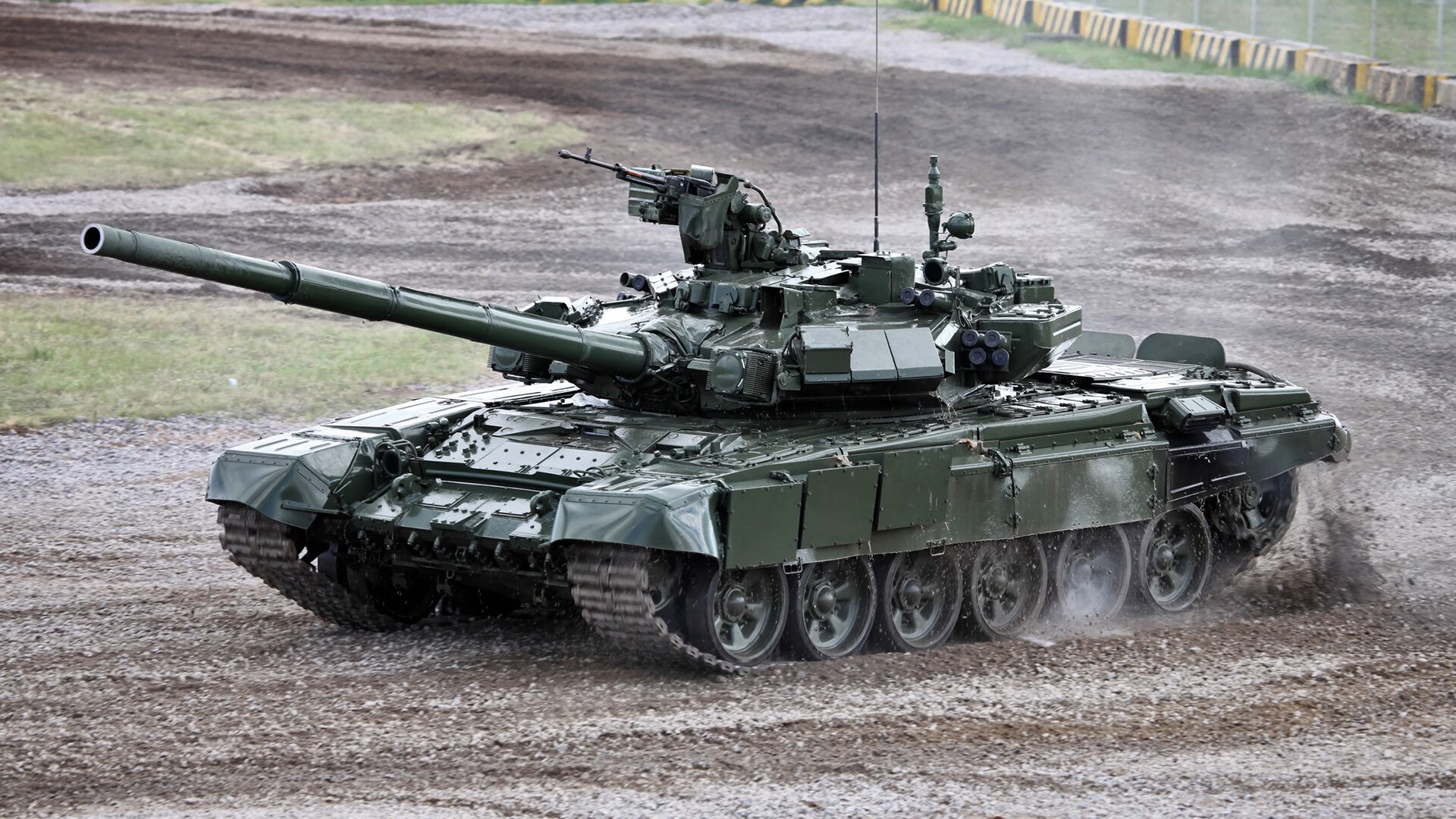 英超球队基于多维数据监测制定赛季训练负荷计划,英超球员体能